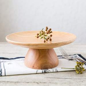 Support à gâteau en bois artisanal de luxe avec base épaisse et solide pour les réceptions, les buffets de desserts et la présentation en restauration - Product Image 4