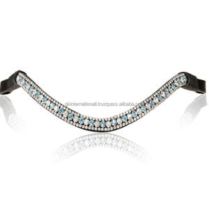 Diadema para caballo de cuero genuino negro con cristales azules, blancos y rosas de tres filas, personalizada, con diseño de ondas brillantes y diamantes, disponible en todas las tallas. - Product Image 1