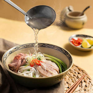 บะหมี่ข้าวโพดเวียดนามแท้ รสชาติโฟ พร้อมรับประทาน ทำมือ ต้มสุกใน 4 นาที นาดิสา เฟรชฟู้ดส์ บรรจุภัณฑ์เดี่ยว ข้าวสะอาด 100% - Product Image 1