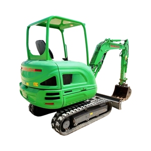 Équipement de terrassement TB230 fiable en excellent état de fonctionnement - Product Image 1