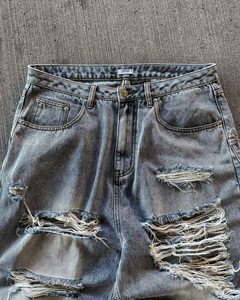Pantalones Cargo de Mezclilla Negros, Corte Holgado, con Bolsillos con Cremallera, Bordes Deshilachados, Estilo Vintage, Jeans para Hombre - Product Image 6