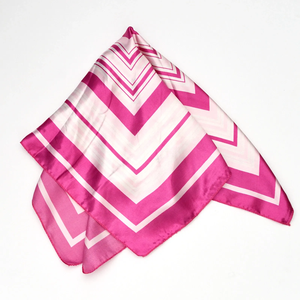 Bufandas cuadradas Premium al por mayor tela suave y ligera accesorios de moda elegantes ideales para MOQ bajo - Product Image 2