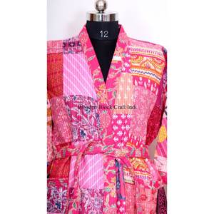 Robe de chambre kimono en soie indienne multicolore, style Kantha, vente en gros, vêtements de nuit, couleur rose, robe longue patchwork faite à la main - Product Image 4