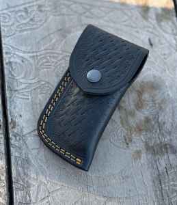 Couteau de poche pliant artisanal en acier au carbone gravé pour l'extérieur, manche gravé en acier inoxydable OEM, couteau tactique de camping DIY OEM - Product Image 6