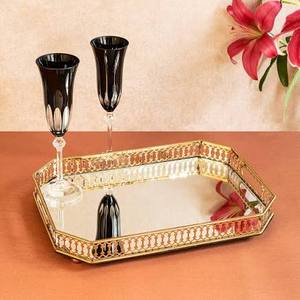 Elegant Gold <b>Mirrored</b> Serving Tray With <b>Octagonal</b> Design Polished Metal Finish Residential Use - Product Image 1