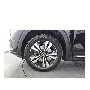 Mercedes-Benz GLB200 d SUV 2022 - 28,799 km Diésel Volante a la Izquierda Cámara Trasera - Product Image 5