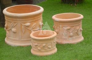 Pot rond en mosaïque de terre cuite avec finition sculptée à la main, pots et jardinières écologiques pour la maison et le jardin - Product Image 4