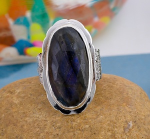 Bague Statement Ovale Grande en Labradorite Naturelle avec Sertissage en Argent Sterling 925, Style Bohème, pour Femme - Product Image 5