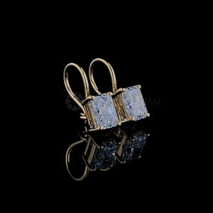 Boucles d'oreilles élégantes 2.0Ct Radiant Lab Grown Diamond Stud en or massif 10K 14K 18K Boucles d'oreilles en diamant étincelant Cadeau pour elle - Product Image 2