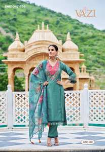 Conjunto de Kurti-Pantalón y Dupatta de Viscosa con Bordado de Berlín, de Aspecto Elegante, Especial para Eid, Fabricado en Surat, Moda Femenina - Product Image 6