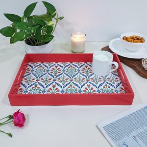 Bandeja de Servir Rectangular de Madera con Diseño Clásico en Color Rojo, Diseño Único, de Alta Calidad, Duradera y Brillante - Product Image 2