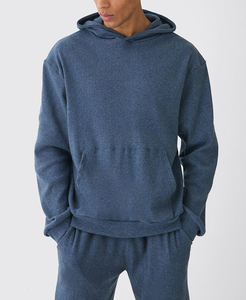 Conjunto de Chándal Personalizado de Algodón 100% de Alto Gramaje con Lavado Ácido para Hombre - Diseño de Streetwear Bordado con Pedrería - Product Image 3