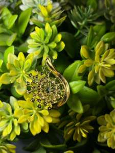 Collar con Colgante de Diamante Cultivado en Laboratorio, Diseño Floral Elegante, Chapado en Oro Amarillo de 9K, Alta Calidad, para Bodas y Fiestas - Product Image 3