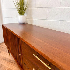 Table console en noyer de style moderne du milieu du siècle avec porte à tambour et 3 tiroirs, meubles de salon Toan Phong TP-CB-001 - Product Image 6