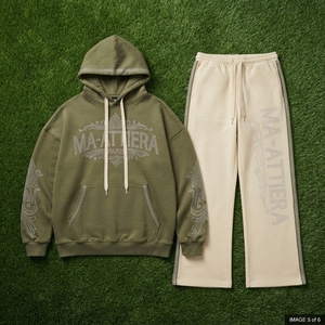 Conjunto de Sudadera con Capucha Verde Oliva Personalizada y Pantalones Jogger Crema, Chándal de Algodón con Pedrería, Ropa Urbana, Venta al por Mayor OEM - Product Image 5