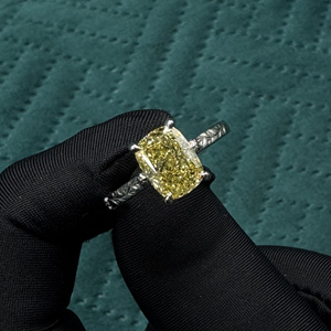 Bague de fiançailles solitaire en platine PT950 avec diamant jaune fantaisie de 2,07 carats cultivé en laboratoire pour femme - Product Image 3