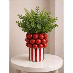 Vase décoratif en métal fait main motif citron, pot de fleurs de table à carreaux Gingham, support pour plantes pour accents de décoration de luxe pour la maison et la cuisine - Product Image 4