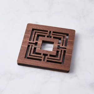 Posavasos de madera diseño de corte láser adecuado para fiesta de boda regalo personalizado Decoración de mesa ideas artesanales rústicas únicas - Product Image 2