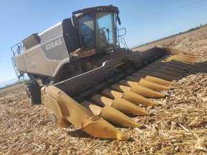 รถแทรกเตอร์ฟาร์มมือสอง Massey Ferguson Klass 760 ขับเคลื่อน 4 ล้อ มีจำหน่าย - Product Image 3