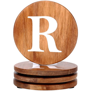 Juego de Posavasos de Madera con Soporte de Cuero, Posavasos Personalizados con Monograma, Posavasos Redondos de Madera para Tazas de Café y Té, Decoración de Mesa para el Hogar - Product Image 1