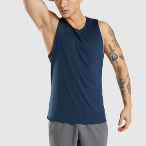 เสื้อกล้ามผู้ชายสีดำ แบรนด์ STITCH MASTER คอกลม สีพื้น ผ้าถักโพลีเอสเตอร์ ระบายอากาศได้ดี สวมใส่สบายๆ สไตล์สปอร์ต - Product Image 2