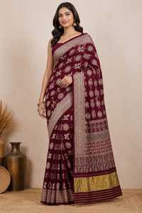 Sari de Seda Suave con Estampado Ajrakh Tradicional, Hecho a Mano con Técnica de Bloques, en Modal Puro - Product Image 2