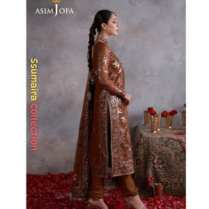 Ssumaira présente : Robe Salwar Kameez formelle 3 pièces en mousseline brodée Asim Jofa, couleur moutarde, infroissable, pour les fêtes de l'Aïd et du Diwali - Product Image 6