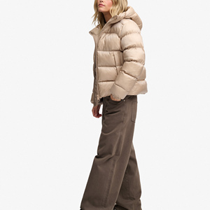 Chaqueta Acolchada con Capucha para Mujer, Cierre de Cremallera, Color Sólido, Ropa de Invierno, Chaqueta Gruesa con Relleno de Poliéster - Product Image 4