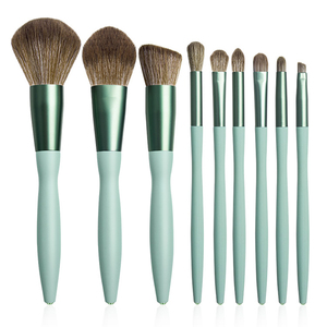 Ensemble de 9 pinceaux de maquillage vert clair, poils synthétiques doux pour le fond de teint et les fards à paupières, avec étui de voyage - Product Image 4