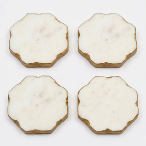 Ensemble de sous-verres en marbre personnalisés faits à la main avec bord doré, sous-verres en pierre naturelle blanche de forme octogonale irrégulière - Product Image 1