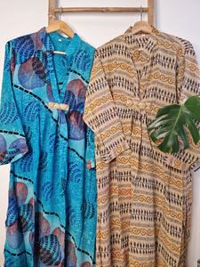 Robe Middy en crêpe de soie recyclée, sari indien coloré, confortable, robe kaftan pour femmes - Product Image 2