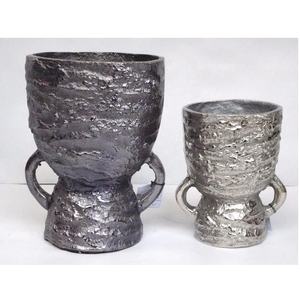 Modern Cast Aluminium Tabletop Vase Black and Silver Finish <b>Metal</b> Crafts for Home Decor - Product Image 2