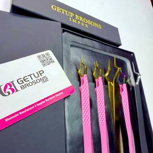 Nouvelle pince à cils de précision en acier inoxydable avec revêtement en poudre isolante, pointe lisse/fibreuse et motif ours en peluche découpé - Product Image 2