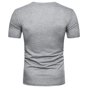 Camisetas de manga corta para hombre, de tela suave, ligeras y transpirables, con cuello en V, para actividades diarias informales con comodidad. Camisetas con cuello en V para hombre. - Product Image 2