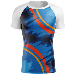 T-shirt de protection solaire pour homme, personnalisé OEM, très demandé, extensible, imprimé par sublimation, col rond, manches courtes, respirant et élégant - Product Image 3