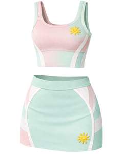 ชุดเซ็ตเสื้อครอปท็อปสีพาสเทลมิ้นท์ชมพูแบบคัลเลอร์บล็อกสำหรับผู้หญิง พร้อมกระโปรงมินิสั้น ทรงเข้ารูป คอวี แขนกุด เอวสูง ชุดสองชิ้น - Product Image 1