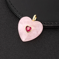 QIKU 2026 Collier Pendentif en Pierre Naturelle Petit Cœur Cristal Œil de Tigre Améthyste Nouveaux Bijoux Accessoires Breloques Vente en Gros