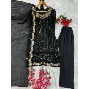 Ensemble de costumes de fête pour femmes de créateur avec broderie élégante - Product Image 4