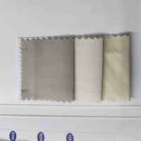 Tissu italien haut de gamme en maille de 46 pouces de large, soyeux et fluide, idéal pour les robes élégantes, les tuniques, les saris et les vêtements de créateurs