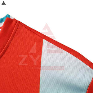 Nuevo diseño de uniforme de fútbol personalizado para hombre, fabricado en Pakistán, uniforme de fútbol al por mayor, ropa de entrenamiento de fútbol - Product Image 5