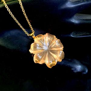 AAA <b>Peach</b> Moonstone Flower Charm Pendant Hand Carved Crystal Flower Necklace for Women Gemstone Pendant Birthday Gift Handmade - Product Image 5