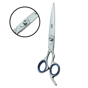 Tijeras de Barbero Convexas para Diestros de 22 cm, Acero Inoxidable Ultra Afilado, Tornillo Ajustable, Mango Mediano, Profesionales para Corte de Cabello - Product Image 3