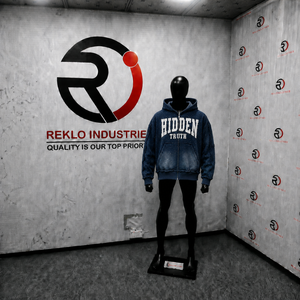 Sudadera con capucha azul de alta calidad, estilo casual y elegante para el día a día, con cremallera oculta y forro polar. - Product Image 3