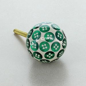 Tiradores de gabinete de diseño de Ajedrez de resina Mti-Color de alta calidad Pl hecho a mano moderno dormitorio perillas de puerta de armario para cajón Cocina - Product Image 3