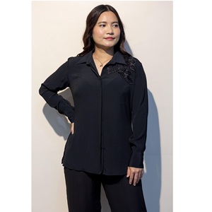 Camisa SHERYL Black Moss Crepe Premium y Elegante para Mujer Compre Directamente del Proveedor - Product Image 1