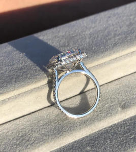 Gia/IGI ได้รับการรับรองคุณภาพมีสีเหลืองสีขาวหรือสีโรสโกลด์งานฝีมือจากผู้เชี่ยวชาญเพื่อความงามที่ยาวนาน - Product Image 3