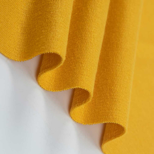Tissu en molleton doux au toucher pour les vestes à capuche, les pantalons de survêtement et les designs de mode décontractée - Product Image 3