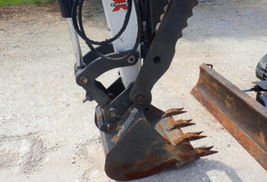 La Mejor Oferta al Precio Más Bajo: Mini Excavadora E42 de Bajo Consumo, Excavadora de Orugas EPA Lista para Enviar - Product Image 4