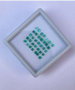 Piedra de Esmeralda de Alta Claridad, Corte Esmeralda, Verde Intenso, Gema Suelta, Corte Brillante, Piedra de Joyería Fina a Precio Accesible - Product Image 3