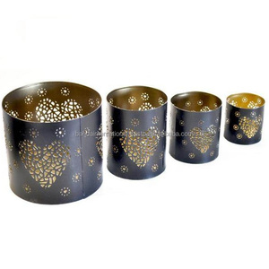 Lot de 5 bougeoirs votifs en fer rond décoratifs pour la maison avec revêtement intérieur en poudre noire dorée et extérieure finie - Product Image 3